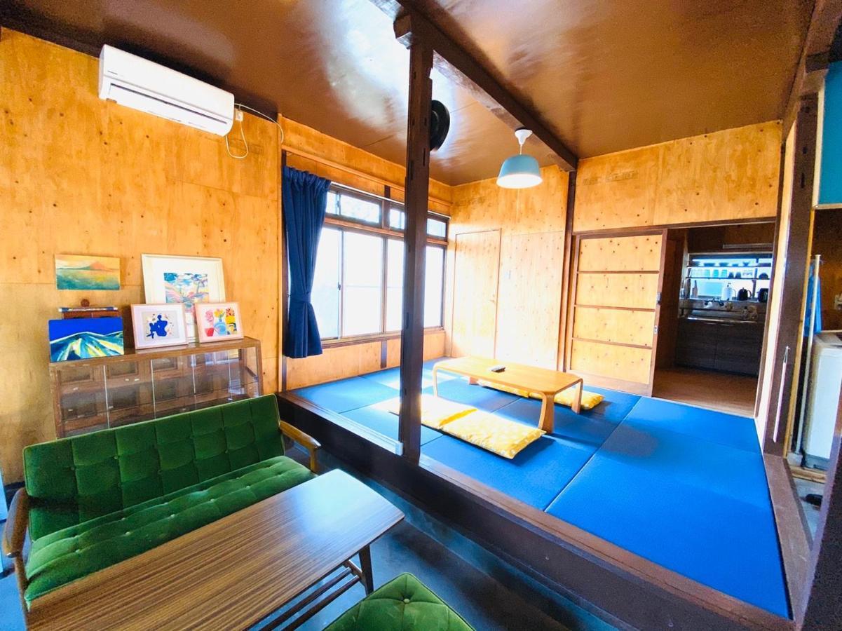 Hotel 青とサイダー à Oshima Extérieur photo