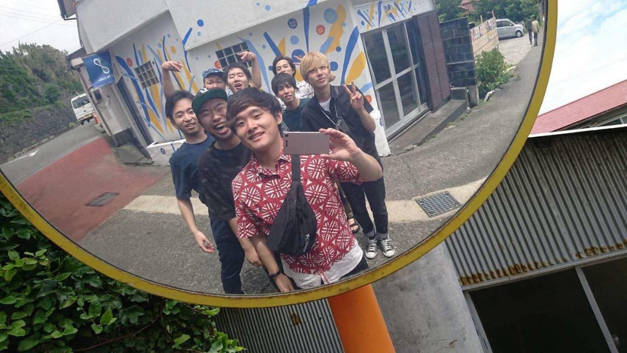 Hotel 青とサイダー à Oshima Extérieur photo